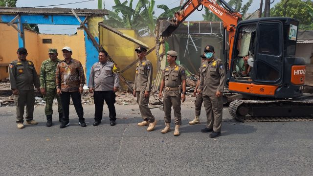 Konsisten Tegakkan Perda, Satpol PP Kabupaten Serang Hadir Menjaga Ketertiban Masyarakat