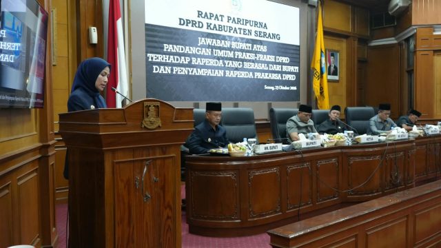 Apresiasi Pandangan Fraksi DPRD, Bupati Serang Pastikan Regulasi Berpihak pada Kepentingan Masyarakat