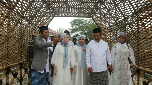 Hari Santri Nasional 2026, Bupati Serang Dorong Pesantren Mandiri Lewat Agroeduwisata